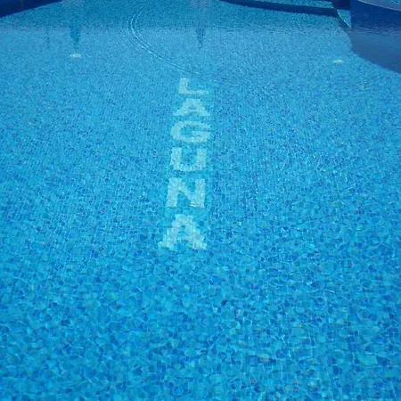 Konukevi Complex Laguna-kantardzhiev 3*