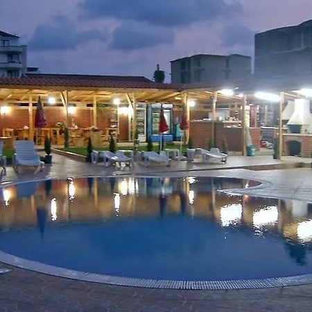 Konukevi Complex Laguna-kantardzhiev Primorsko