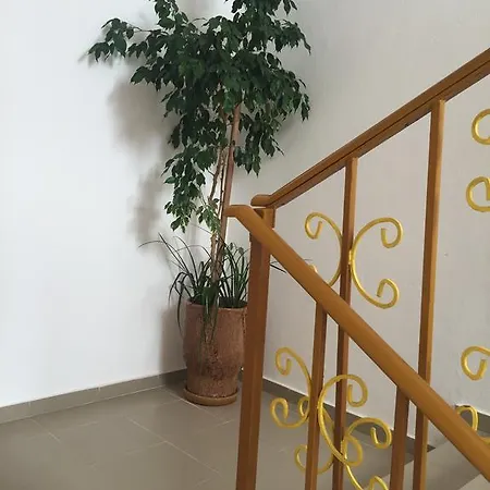 Guest house Complex Laguna-kantardzhiev