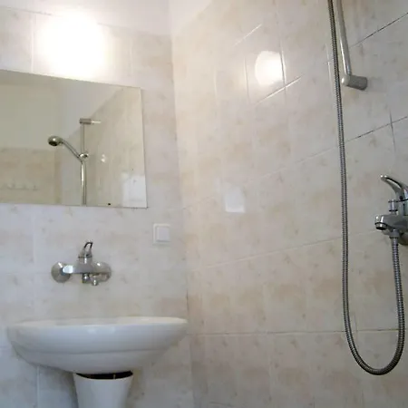 Guest house Complex Laguna-kantardzhiev