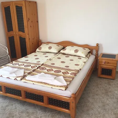 Guest house Complex Laguna-kantardzhiev Primorsko